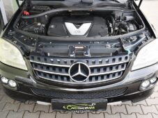 Mercedes-Benz Třídy M 320CDI 4MATIC - 31