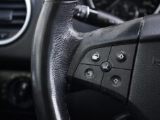 Mercedes-Benz Třídy M 320CDI 4MATIC - 22