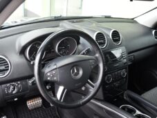 Mercedes-Benz Třídy M 320CDI 4MATIC - 13