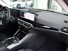 BMW i4 eDrive35 3L-ZÁRUKA 9tis.KM 1M - 22