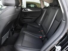 BMW i4 eDrive35 3L-ZÁRUKA 9tis.KM 1M - 16