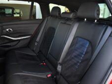 BMW Řada 3 320d xD MSPORT 3-LZÁRUKA 1M ČR - 19