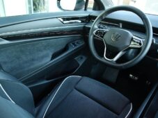 Volkswagen ID.7 Tourer PRO S PEOPLE 86kWh 5L-ZÁRUKA - 21