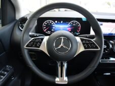 Mercedes-Benz Třídy B 200 LED CARPLAY ZÁRUKA ČR 1M - 21