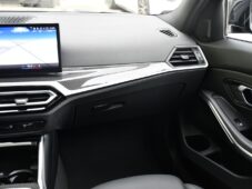 BMW Řada 3 320d xDrive MSPORT ČR 3LZÁRUKA - 7