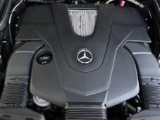 Mercedes-Benz Třídy E 400 KABRIO - 25