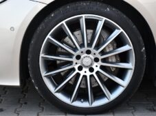 Mercedes-Benz Třídy E 400 KABRIO - 26