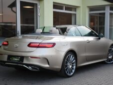 Mercedes-Benz Třídy E 400 KABRIO - 7