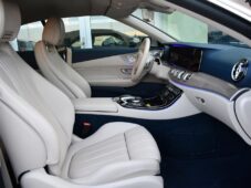 Mercedes-Benz Třídy E 400 KABRIO - 27