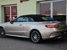 Mercedes-Benz Třídy E 400 KABRIO - 4