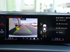 BMW i4 eDrive35 FACELIFT 3L-ZÁRUKA 1M - 38