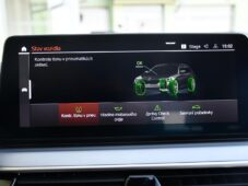 BMW Řada 5 520i SERV.KNÍŽKA KAMERA 1M ČR - 29