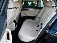 BMW Řada 5 520i SERV.KNÍŽKA KAMERA 1M ČR - 11