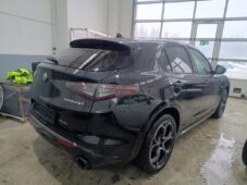 Alfa Romeo Stelvio 2.2 Diesel 16V 154kw Veloce - 3