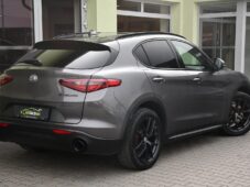 Alfa Romeo Stelvio 2.0TURBO 16V Q4 147kW SPRINT - 4