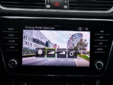 Škoda Superb 1.5TSi STYLE DSG ACC 1M ČR - 41