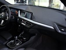 BMW Řada 2 218d M-SPORT 1M ČR - 23