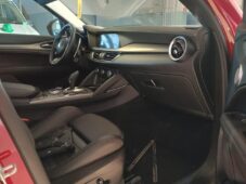 Alfa Romeo Stelvio 2.0 Turbo 16V 206kW Veloce AT - 12