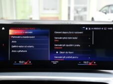 BMW Řada 3 320D xDrive M-SPORT ČR 1.M - 31