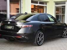 Alfa Romeo Giulia 2.0T16V206kWCOMPETIZIONE 1M - 3
