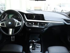 BMW Řada 2 218d M-SPORT HUD ČR 1M - 4