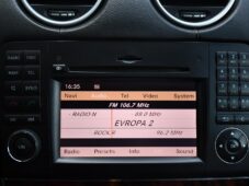 Mercedes-Benz GL 350 BLUETEC 4MATIC PANO 7.MÍST - 27