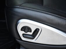 Mercedes-Benz GL 350 BLUETEC 4MATIC PANO 7.MÍST - 30