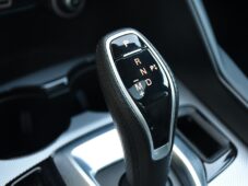 Alfa Romeo Giulia 2,0T 16V 206kW AT8-Q4 Veloce - 41