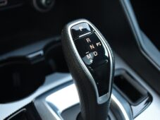 Alfa Romeo Giulia 2,0T 16V 206kW AT8-Q4 Veloce - 42