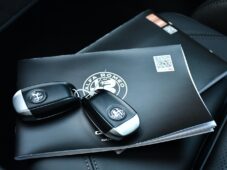 Alfa Romeo Giulia 2,0T 16V 206kW AT8-Q4 Veloce - 45