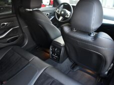 BMW Řada 3 320d xD M-SPORT MELBOURNE-ROT - 24