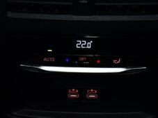 BMW Řada 3 320d xD M-SPORT MELBOURNE-ROT - 25