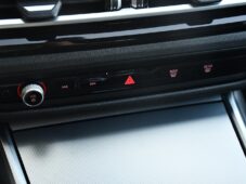 BMW Řada 3 320d xD M-SPORT MELBOURNE-ROT - 44