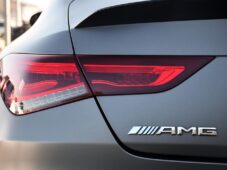Mercedes-Benz CLA 35 AMG 4MATIC PANO HUD - 40