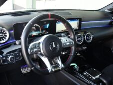 Mercedes-Benz CLA 35 AMG 4MATIC PANO HUD - 14