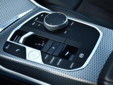 BMW Řada 3 320d xDrive M-SPORT ČR 1.M - 32