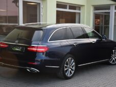 Mercedes-Benz Třídy E 400D 4 MATIC - 3