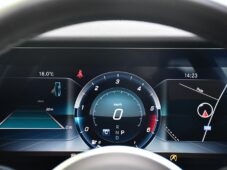 Mercedes-Benz Třídy E 400D 4 MATIC - 37