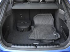 BMW i4 M50 LASER TAŽNÉ HUD H/K 1.M - 38