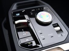 BMW iX xDrive40d K360° M-SPORT 98%SoH - 26