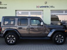 Jeep Wrangler 2.2CRD UNLIMITED SAHARA 2xPNEU - 12