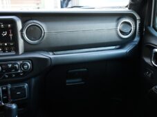 Jeep Wrangler 2.2CRD UNLIMITED SAHARA 2xPNEU - 8