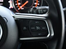 Jeep Wrangler 2.2CRD UNLIMITED SAHARA 2xPNEU - 26