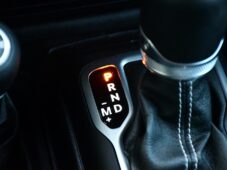 Jeep Wrangler 2.2CRD UNLIMITED SAHARA 2xPNEU - 29