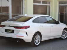 BMW Řada 2 218d - 3