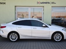 BMW Řada 2 218d - 11