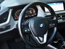 BMW Řada 2 218d - 14