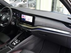 Škoda Octavia RS 2.0TSI 120LET MOTORSPORT 5L - 17