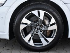 Audi e-tron - 36