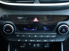 Hyundai Tucson 1.6CRDi A/T TAŽNÉ KAMERA - 26